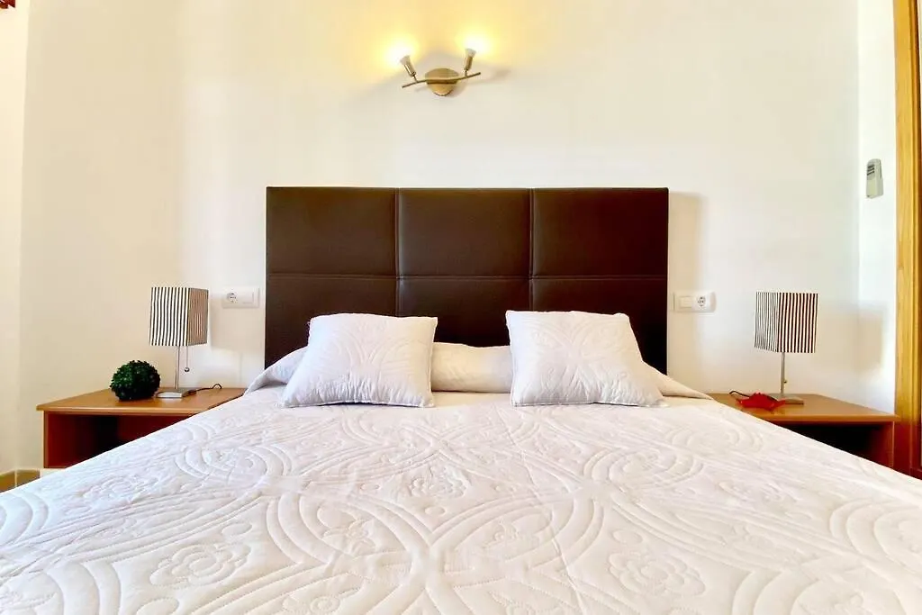 Apartment Francesca Beach With Pool In Playa De Alcudia Spanje